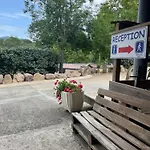 La Vallée Camping *